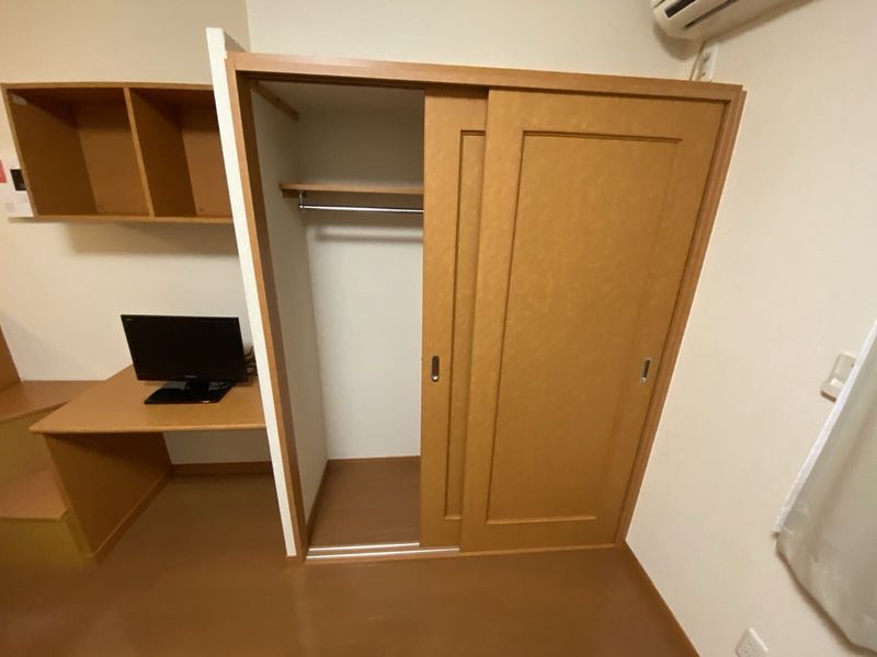 レオパレスエスペーロＫ 収納