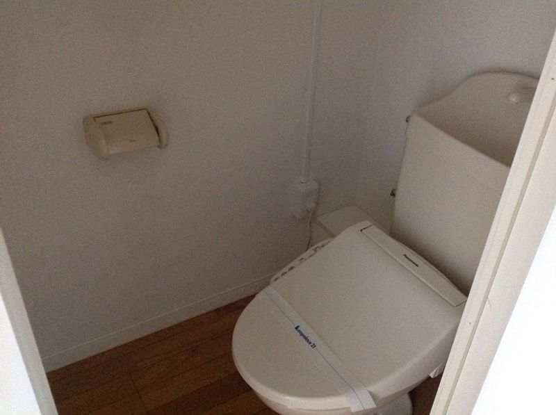 レオパレス泉壱番館 トイレ
