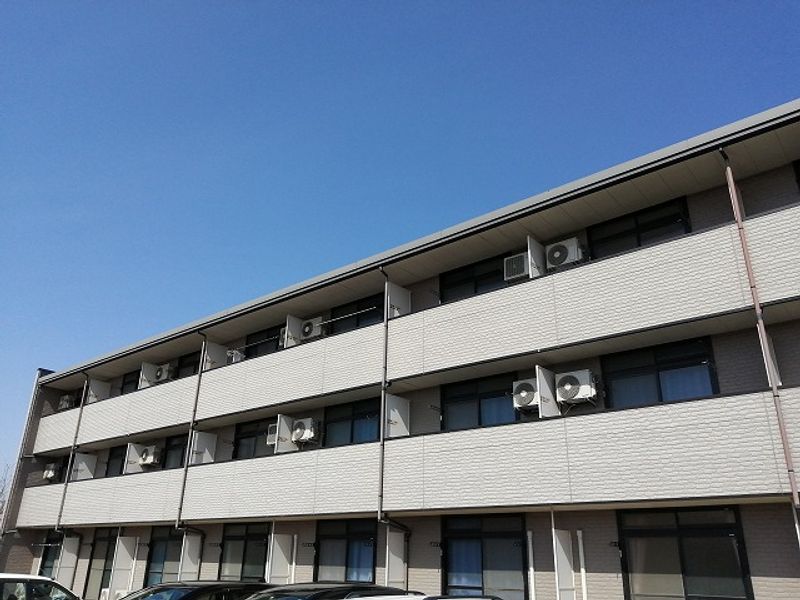レオパレス出藍 外観