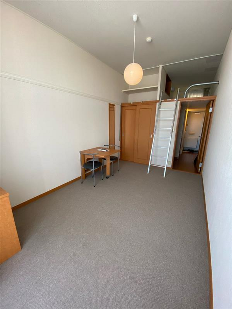 leopalace 13 STONE II Phòng khách