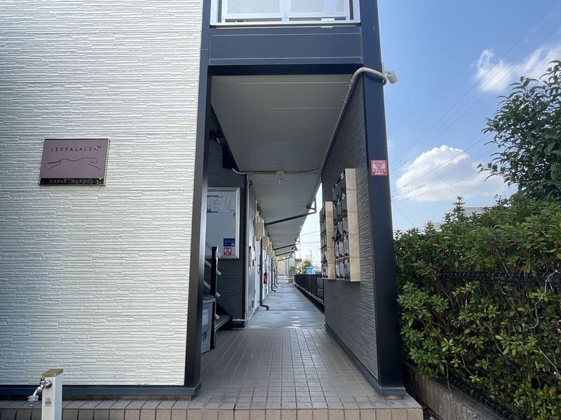 レオパレスＭＡＮＡＴＯ エントランス