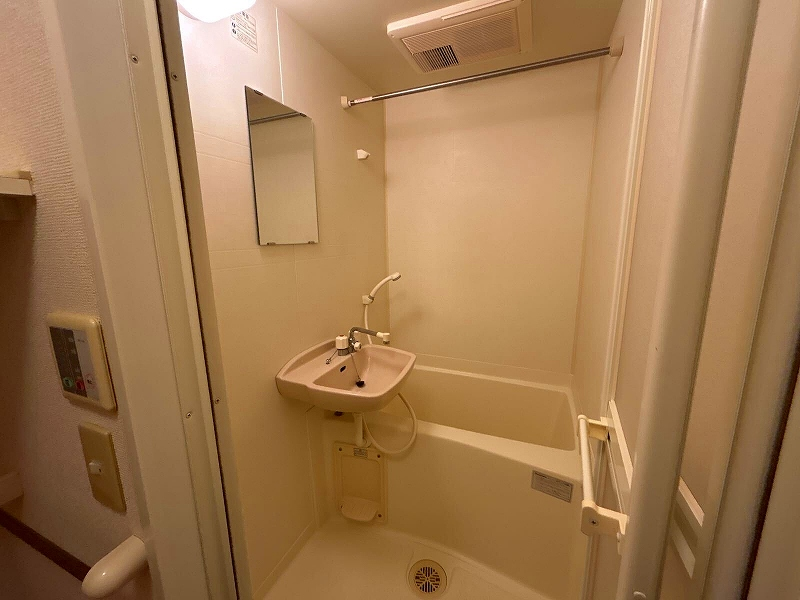 レオパレス目白通 風呂