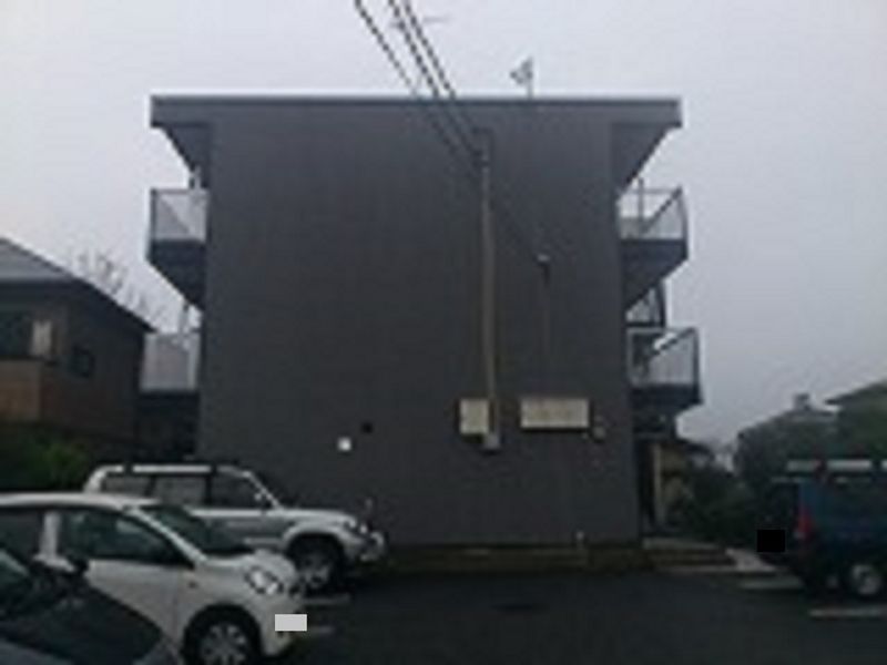 レオパレスＣｏｍｏ小山 駐車場
