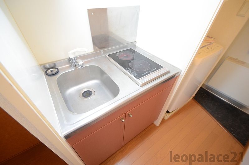 leopalace Wing Kondo III Nhà bếp