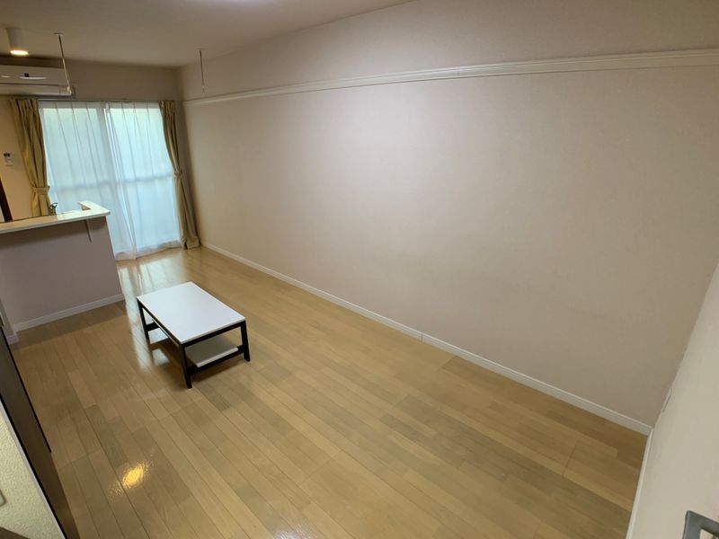 レオネクストドマーニ 居間