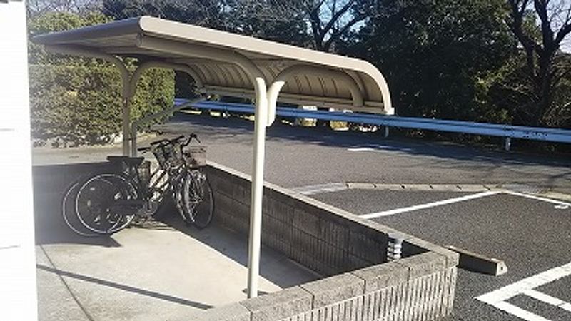 レオパレスフルール長浦 共用部分
