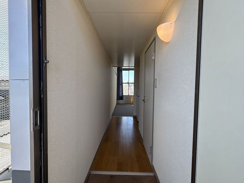 leopalace Courage Entrance