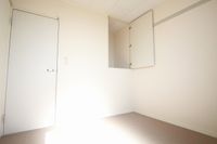 レオパレスＫａｓｕｇａ 収納