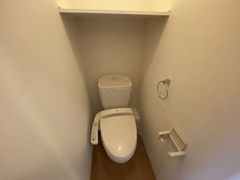 レオパレスグリーンフォレスト トイレ