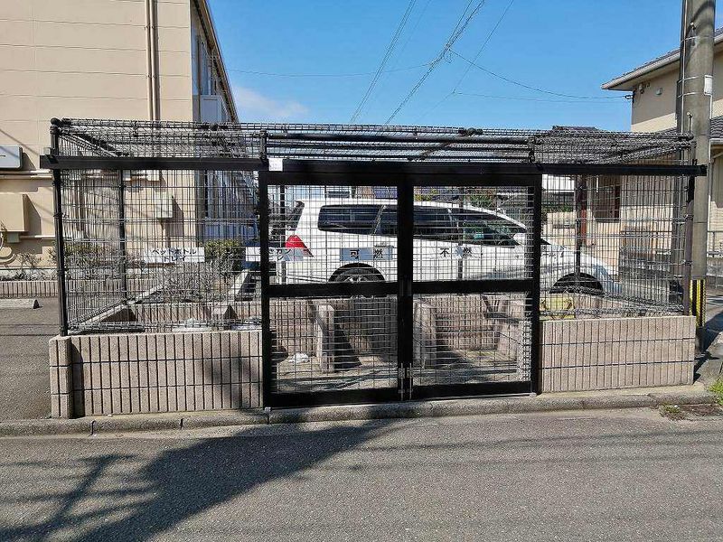 レオパレスティール 共用部分