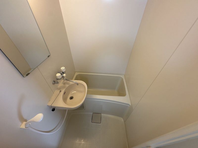 leopalace KOMATSU Bathroom