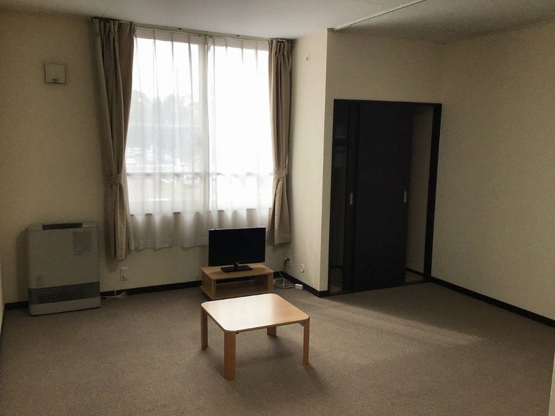 LEONEXT Flora II Bedroom