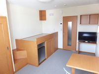 レオパレスＦｉｒｓｔ１００ 居間