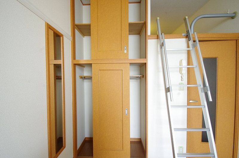 レオパレスヴァンⅡ 収納