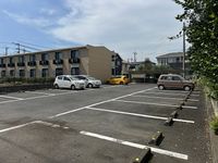 レオパレス龍 駐車場