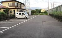レオパレストスカーナ 駐車場