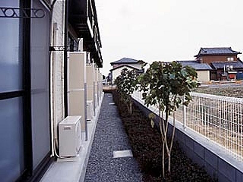 レオパレスヒルストン バルコニー