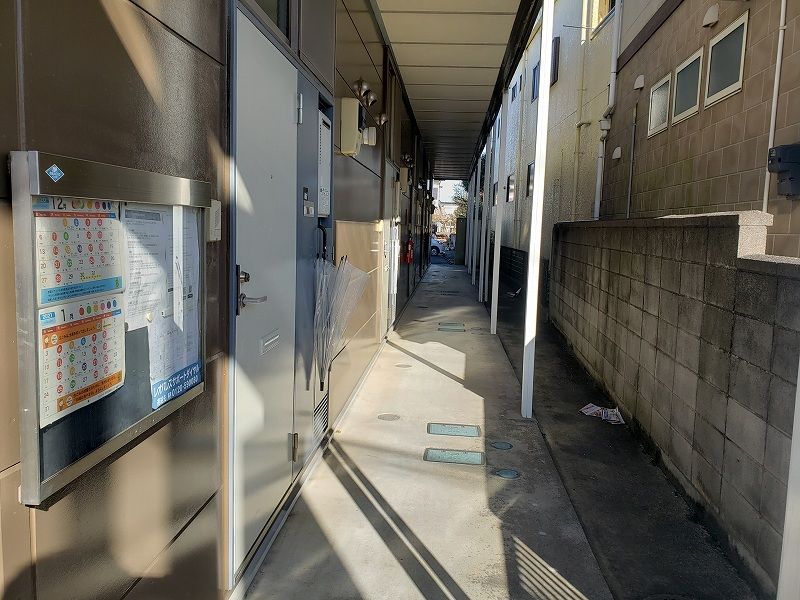 レオパレスジュネス杉戸 エントランス