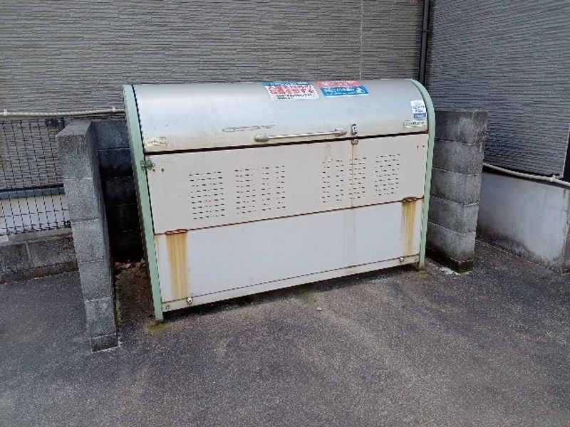 レオパレスメルシー市場 共用部分