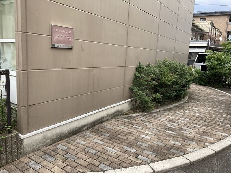 レオパレス清本町 エントランス