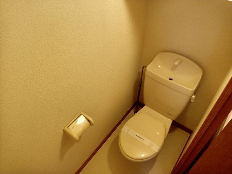 レオパレスＴＯＫＵＷＡⅠ トイレ