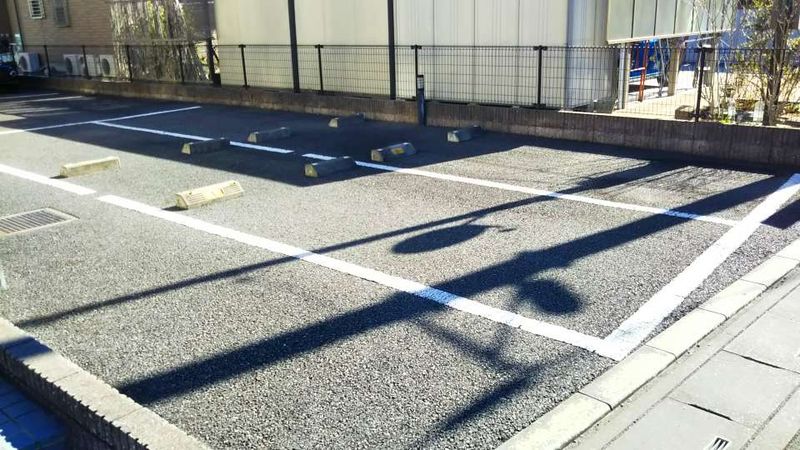 レオパレス小川 駐車場