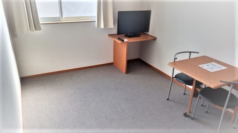 レオパレススカイブルー 居間