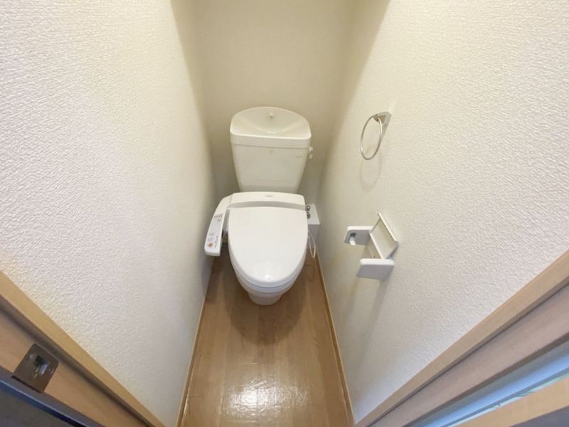 レオパレス道明町 トイレ