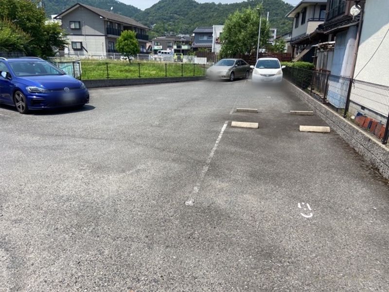 レオパレスこーぽ谷本Ⅱ 駐車場
