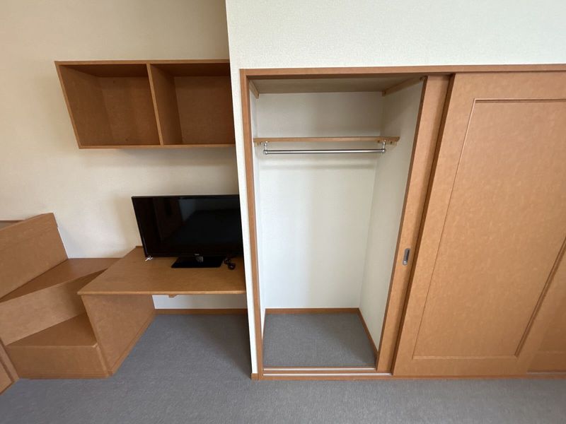 レオパレス柏屋 収納