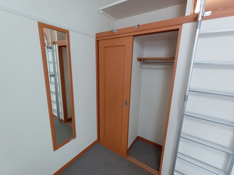 レオパレスカナール 収納