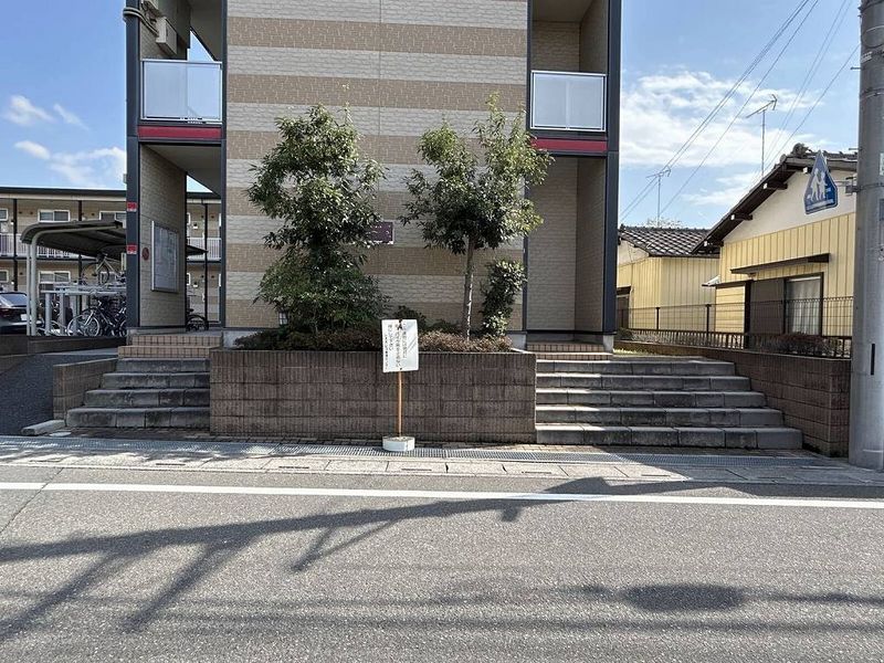 レオパレスＳＨＩＢＡＳＡＫＩ エントランス