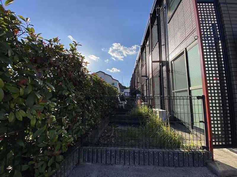 レオパレス田原台 バルコニー