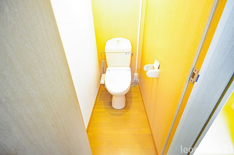 レオパレスナカス トイレ