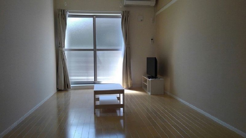 クレイノ黄金屋Ⅲ 居間