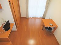 レオパレスグラン花咲 居間