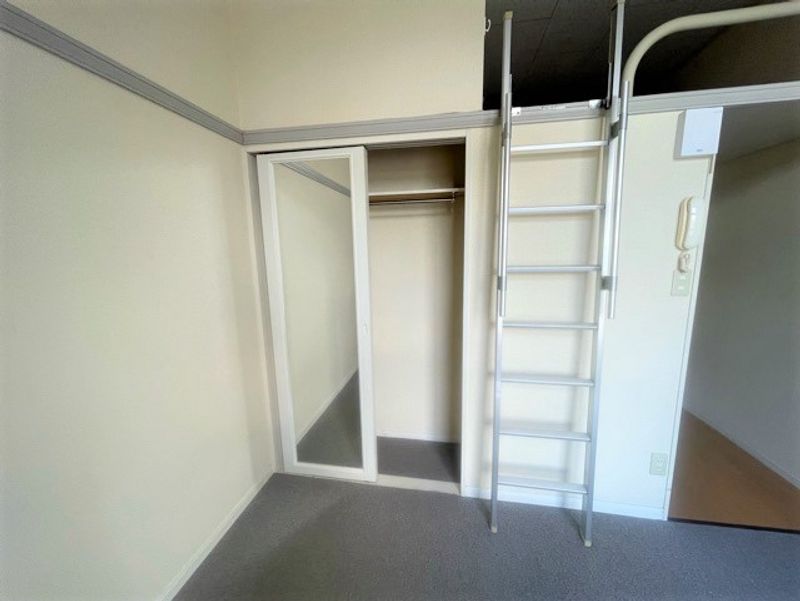 レオパレス芝茶屋 収納