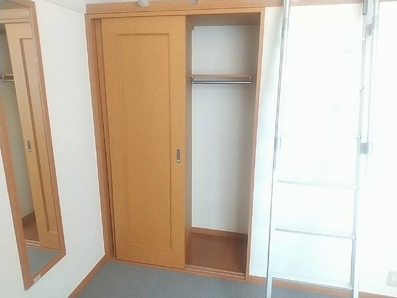 レオパレスＭＫ 収納