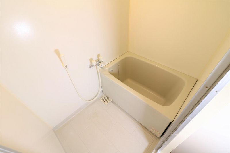 レオパレスヴィラパルク弐番館 風呂