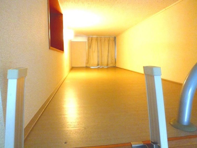 レオパレスフォレスタ 収納