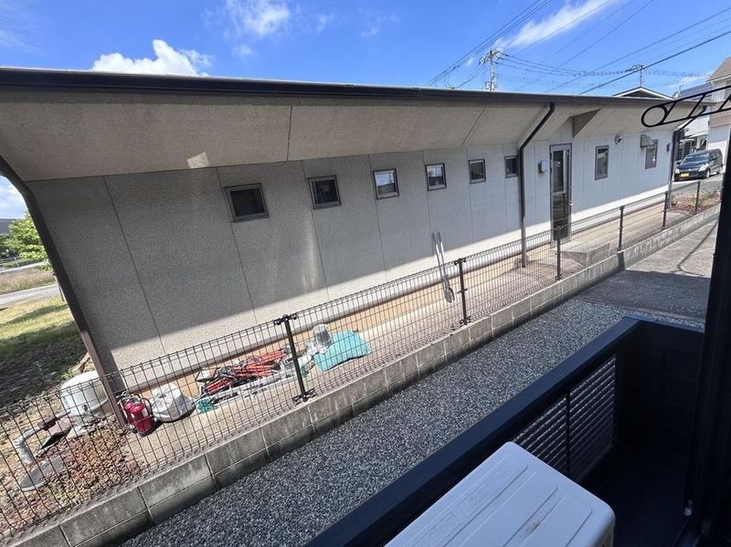 レオパレストランタン バルコニー