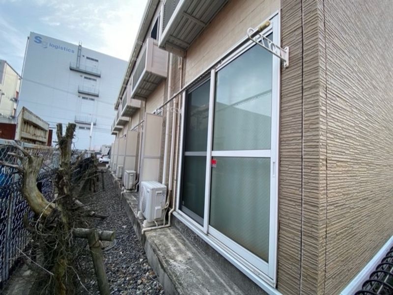 レオパレスたまゆら バルコニー