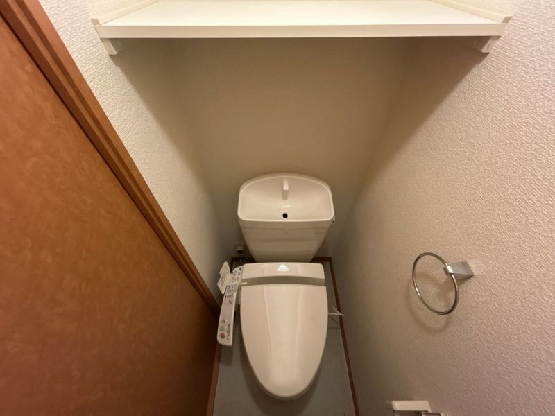 レオパレス西羽貫 トイレ