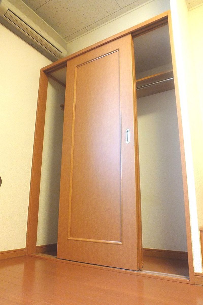 レオパレスジュネス佐原Ⅲ 収納