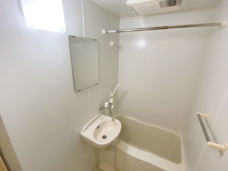 LEONEXT Yutagaoka Bồn rửa mặt