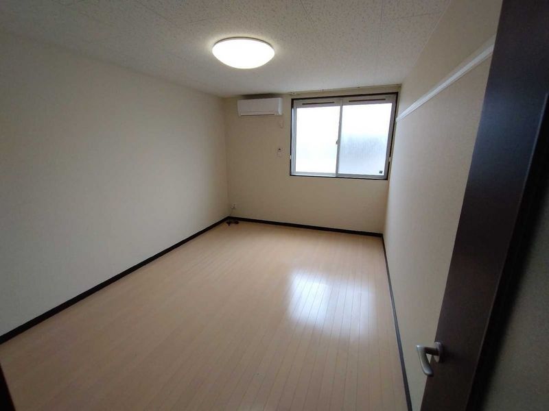 レオネクスト太田上町茶園 居間