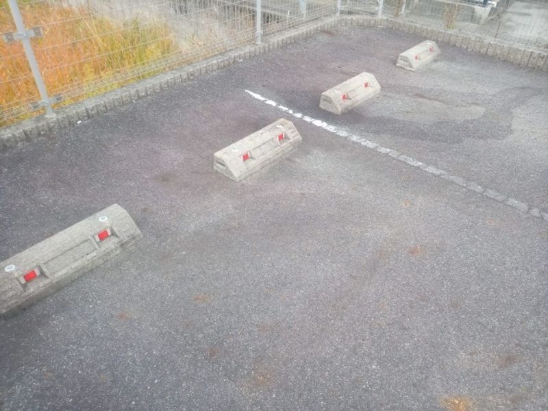 レオパレスＣｅｎｔｕｒｙ大林 駐車場