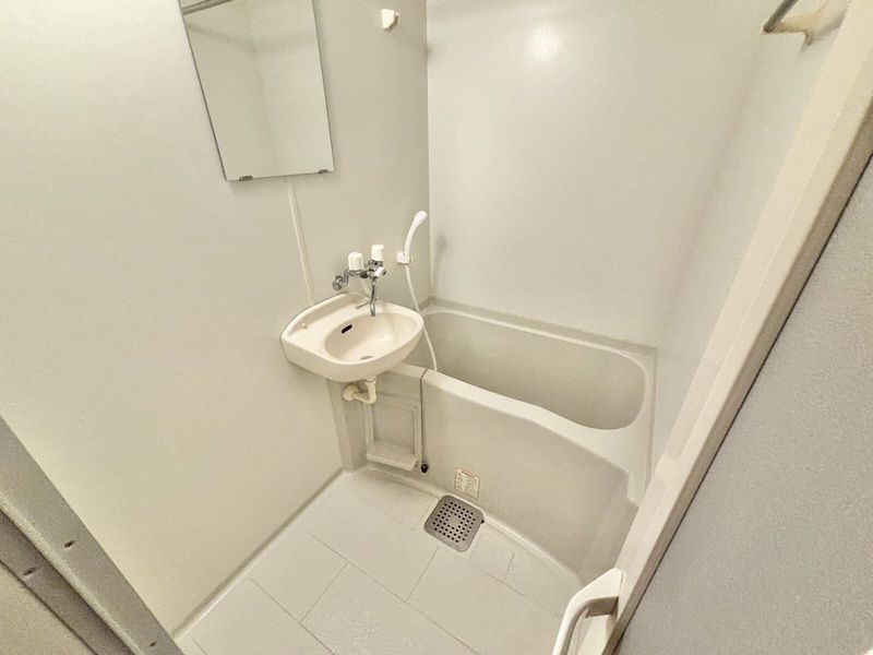 レオパレスじん 風呂