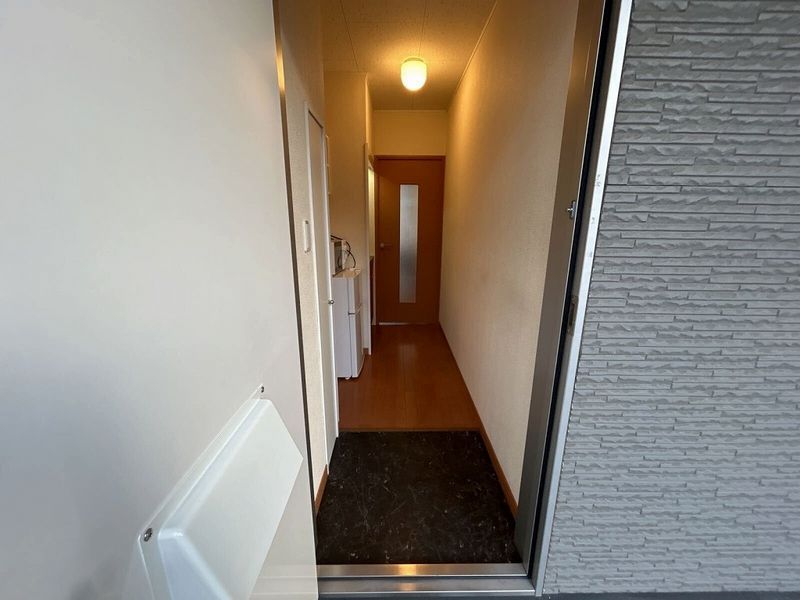 レオパレス芦田スマイルⅡ 玄関