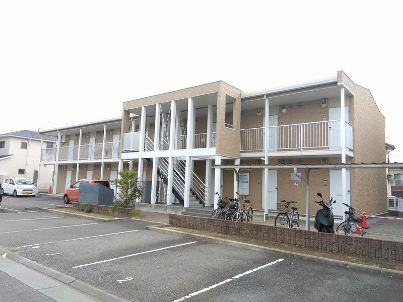 レオパレスメイセイⅢ 外観